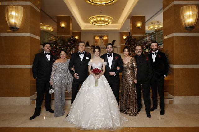 SARPER, SEMRA-TAHSİN ÖZLENİR, MERT ÖZLENİR-NAZLI SELİN ŞENGEL, SERİL-CEMAL, KAAN ŞENGEL