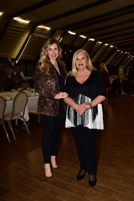 ÖZGE ARGÜDER SANDER, ŞULE ARGÜDER
