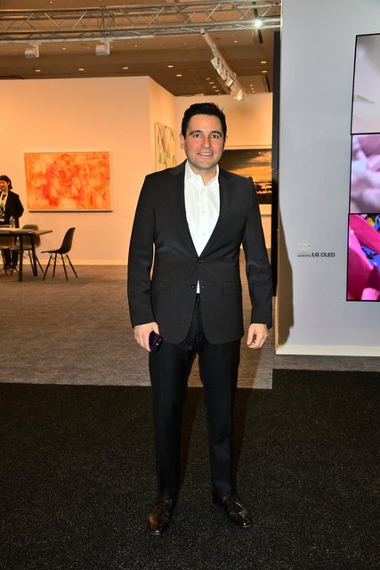 HACI SABANCI CI BLOOM VIP DAVETİNDE SANAT DOLU BİR GÜN GEÇİRDİ.