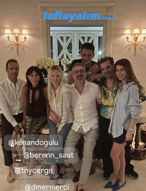 SUZAN SABANCI YAKIN DOSTLARI, DERİN MERMERCİ, MURAT ASLAN, KENAN DOĞULU VE BEREN SAAT ÇİFTİYLE BİR ARAYA GELDİ.