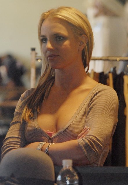BRITNEY SPEARS