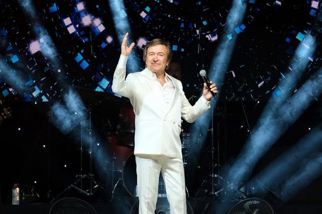 EROL EVGİN