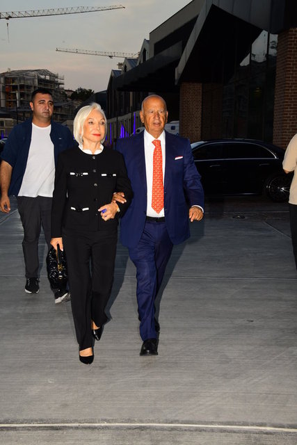 NURTEN-FİKRET ÖZTÜRK ÇİFTİ, BU UNUTULMAZ DAVETİ KAÇIRMADI
