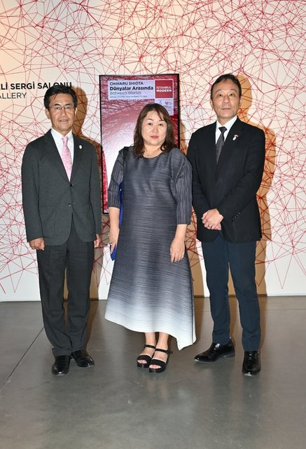 KENICHI KASAHARA, CHIHARU SHIOO, KATSUMATA TAKAHIKO