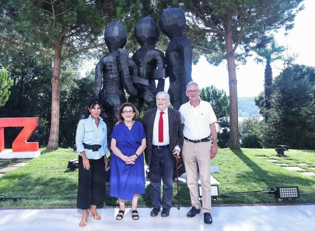 AKBANK YÖNETİM KURULU BAŞKANI SUZAN SABANCI, DR. NAZAN ÖLÇER