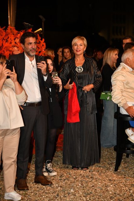 TAL GARİH, LEYLA ALATON