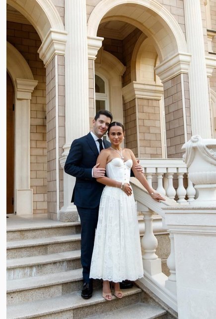 ASLAN KEMAL GÜLMAN VE MARIAM MEKHDIEVA MOSKOVA'DA YAPILAN SADE BİR TÖRENLE NİŞANLANDILAR.