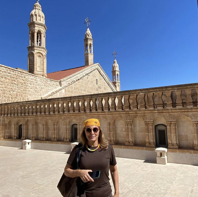 BANU ÇARMIKLI