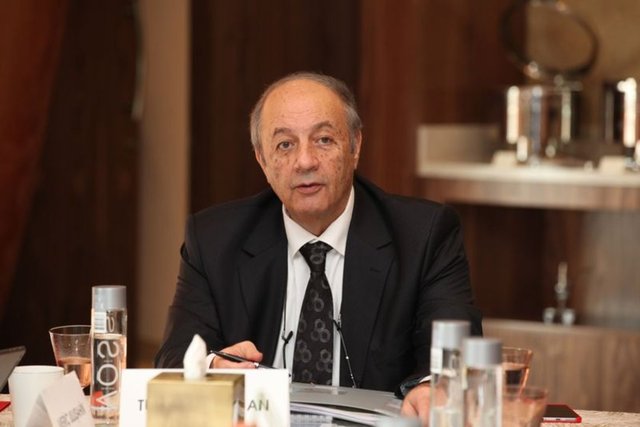 TUNCAY ÖZİLHAN