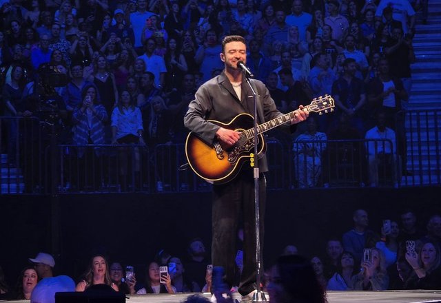 JUSTIN TIMBERLAKE