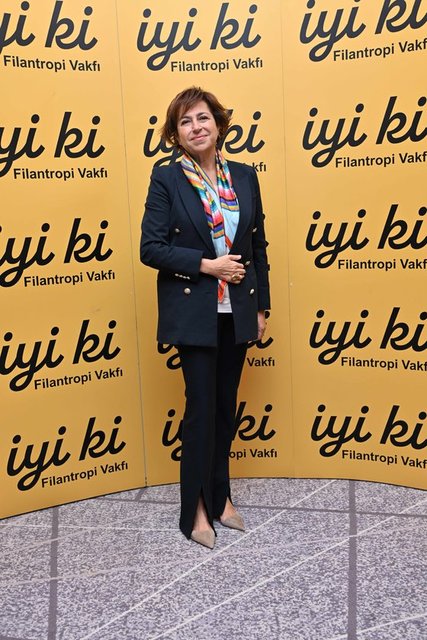 JAKLİN GÜNER