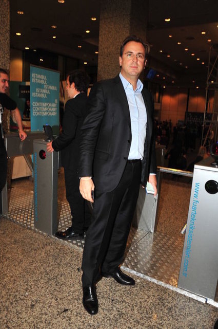 MURAT ÖZYEĞİN