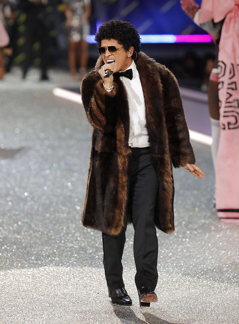 BRUNO MARS