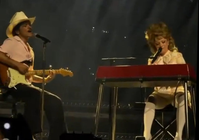 LADY GAGA, BRUNO MARS