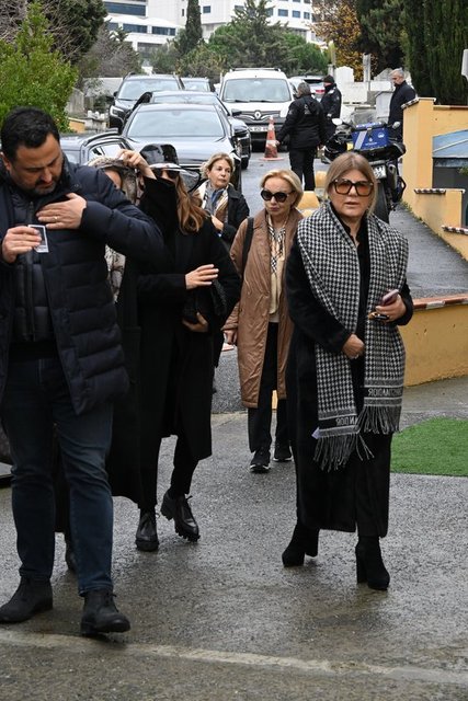 NİLÜFER BULUT