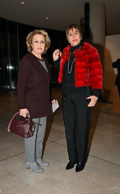 JALE ÖZTARHAN VE  DALİA GARİH ÖZ GÖSTERİYE BİRLİKTE GELMİŞTİ.