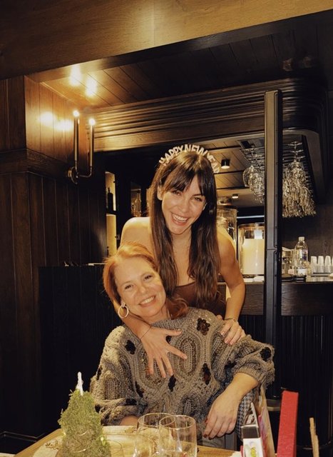 NESLİŞAH ALKOÇLAR DÜZYATAN, GÜLŞAH ALKOÇLAR