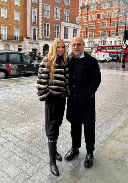 NEJDET AYAYDIN, EŞİ EMEL AYAYDIN İLE BİRLİKTE LONDRA'YA GİTTİ
