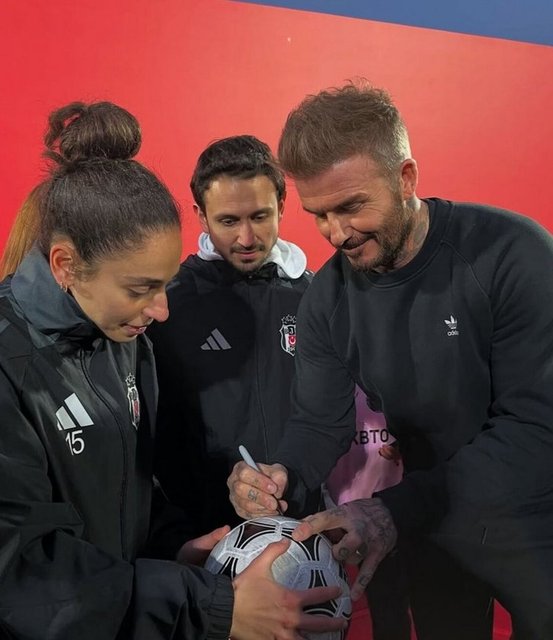 DAVID BECKHAM