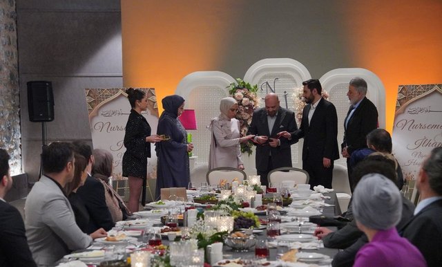 Kızılcık Şerbeti 90. Bölüm Fotoğrafları