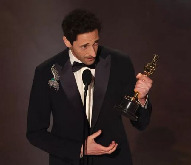 ADRIEN BRODY
