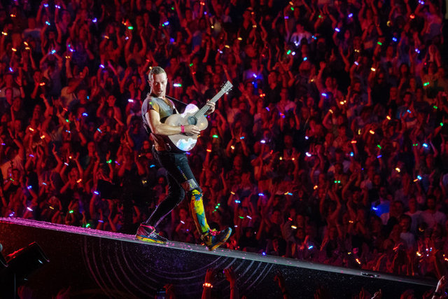 CHRIS MARTIN 