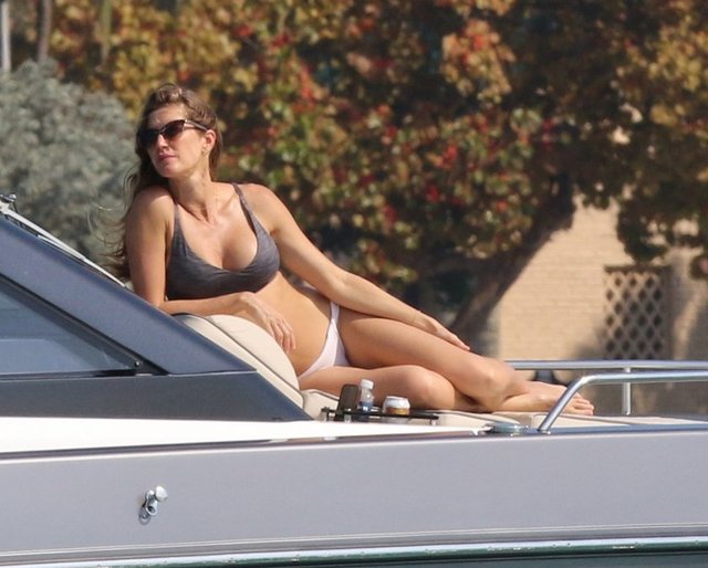 GISELE BUNDCHEN
