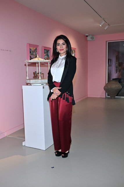 ESRA ÇEVİK