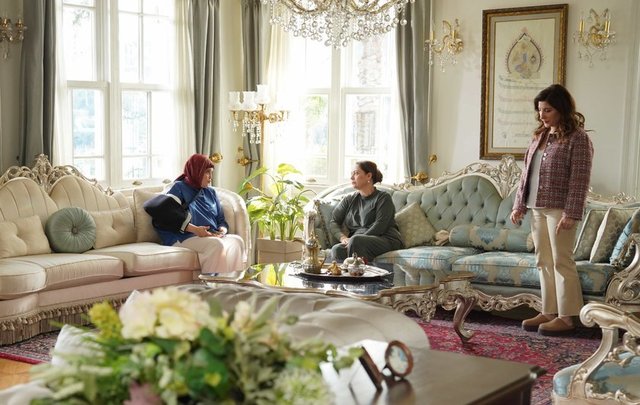 Kızılcık Şerbeti 93. Bölüm Fotoğrafları