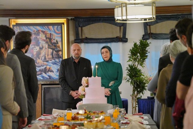 Kızılcık Şerbeti 96. Bölüm Fotoğrafları