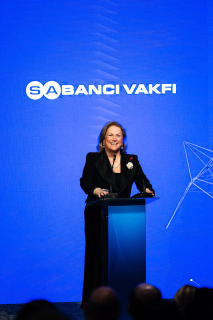 SABANCI VAKFI MÜTEVELLİ HEYETİ BAŞKANI GÜLER SABANCI, DAVETTE KONUŞMA YAPTI.