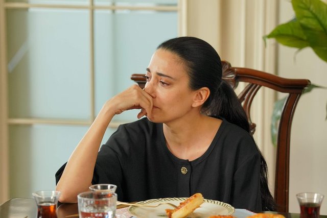 Kızılcık Şerbeti 98. Bölüm Fotoğrafları