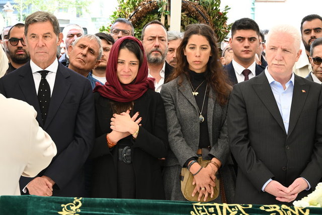 AYŞE, CEM, ELİF, EMİNE BOYNER