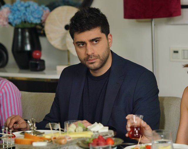 Kızılcık Şerbeti 99. Bölüm Fotoğrafları