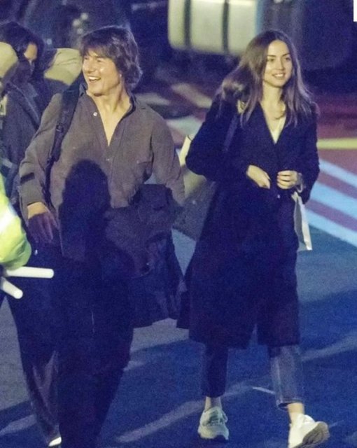 TOM CRUISE, ANA DE ARMAS