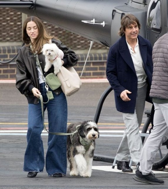 TOM CRUISE, ANA DE ARMAS