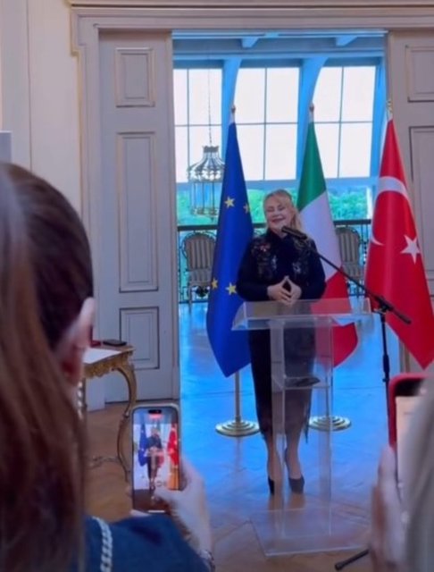 DEMET SABANCI ÇETİNDOĞAN