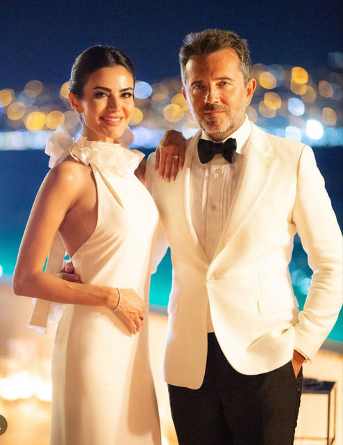 BURAK-CEYSU ÖZTARHAN