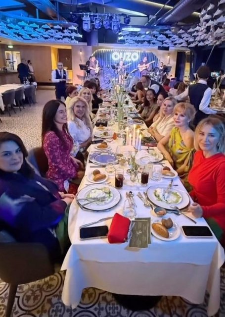 BERRİN ZORLU, ASLI GÜMÜŞEL 