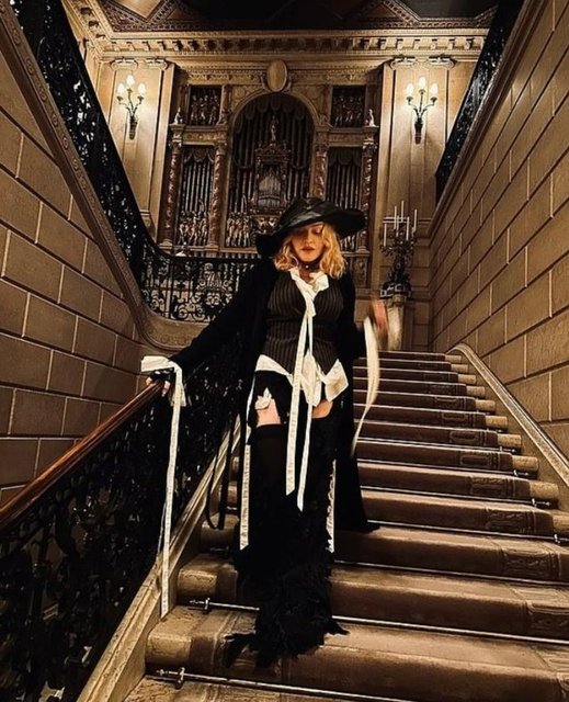 MADONNA