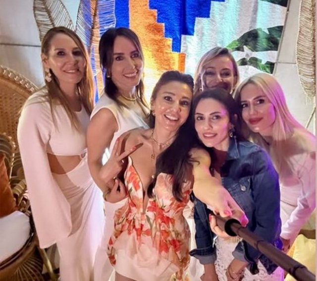 SANEM TEZMAN,SANEM TEZMAN, HANDE GAMGAM, FULYA ÖZKANCA, NAZLI ÇELİK