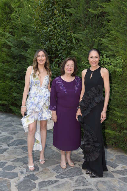 YASMİN GÜLMAN, MONİK İPEKEL, REYHAN İPEKEL