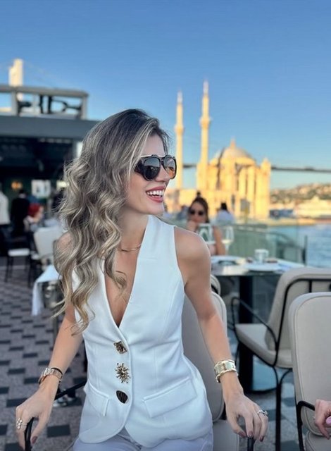 EVELİZE, HİLAL KOSİF