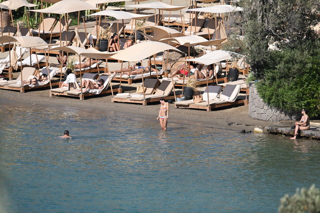 ALLAN HAKKO, ELİN ULUKSAR