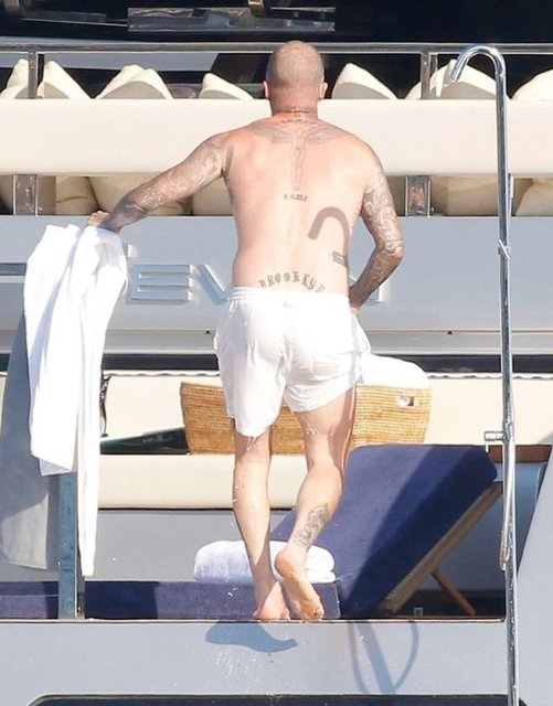 DAVID BECKHAM 