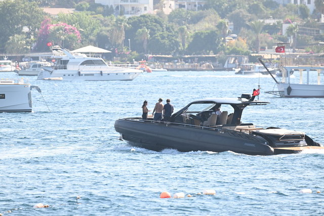 SUZAN SABANCI, BU SENE YAZ TATİLİNİ BODRUM'DA GEÇİRDİ