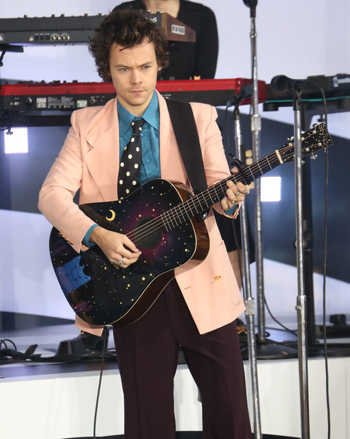 HARRY STYLES