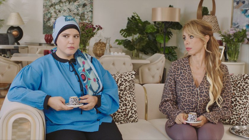 кадр из сериала "Клюквенный шербет"