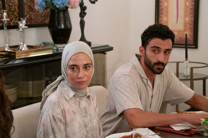 кадр из сериала "Клюквенный шербет"