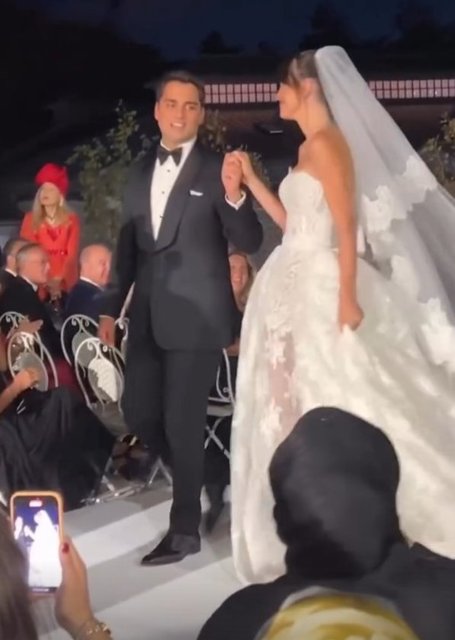 TUNCAY TACİR-ÖYKÜ ALBAYRAK